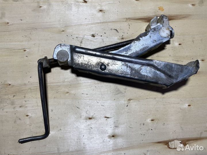 Домкрат штатный Opel Corsa B Арт. 77406