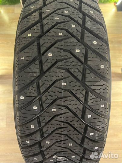 Yokohama Ice Guard IG65 215/65 R16 102T