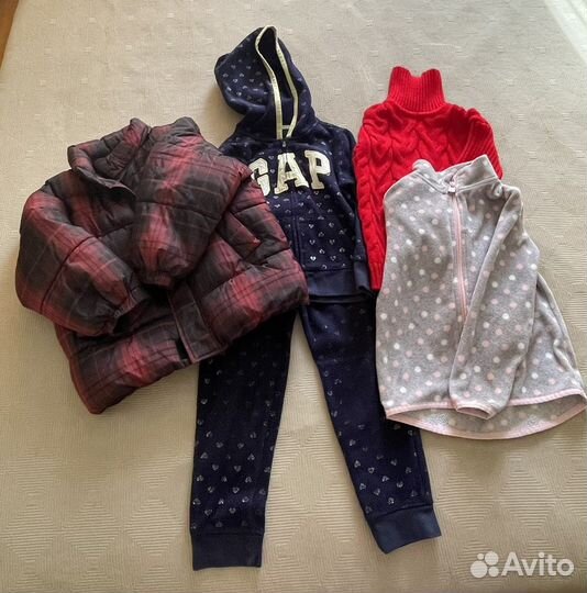 Продам пакет теплых вещей на девочку 110-116 см