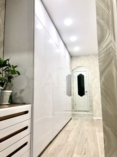 3-к. квартира, 72 м², 10/10 эт.