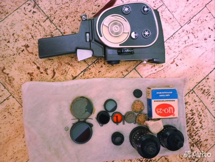 Фотоаппарат фэд 5 и камера Кварц 2м СССР