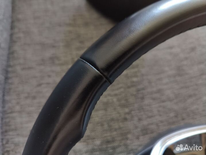 Руль VW Polo Sedan и подушка Tiguan 5TA880201AC