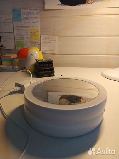 Зеркало с подсветкой настольное