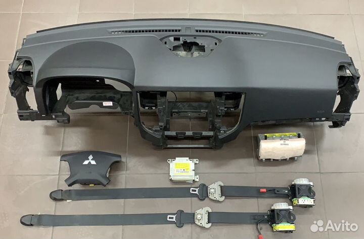 Комплект SRS Airbag Mitsubishi Pajero IV