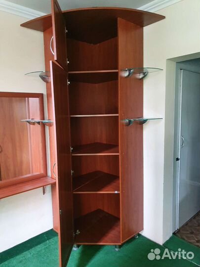 Угловой шкаф с зеркалом бу