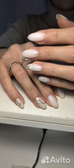 Маникюр/педикюр