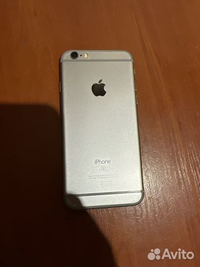 iPhone 6S, 32 ГБ