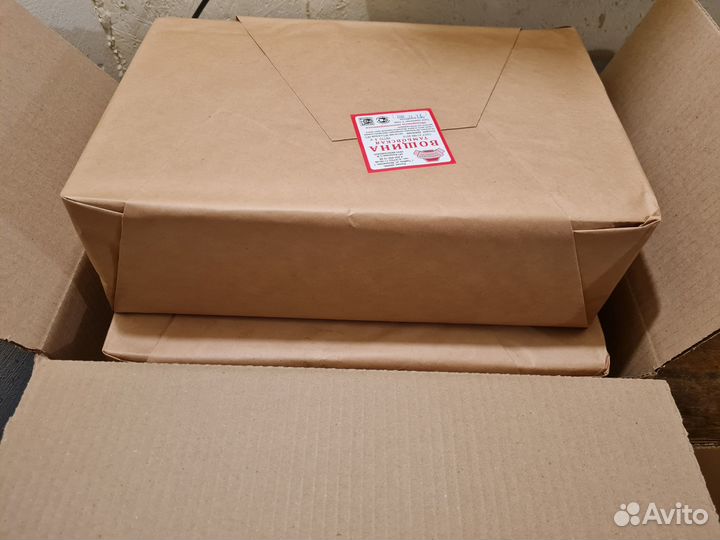 Лот (10 кг вощины дадан)