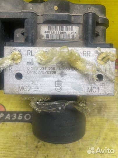 Блок abs Nissan Fuga Y50 VQ35DE 2007