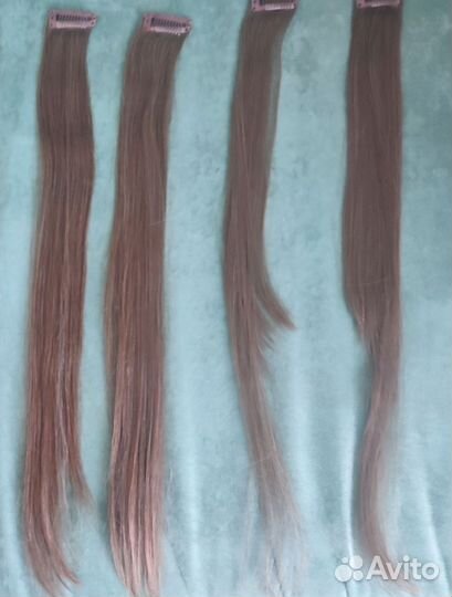 Волосы на заколках русые