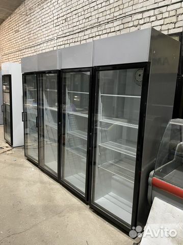 Холодильный шкаф витрина