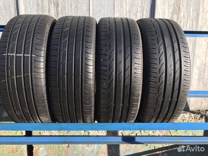 Bridgestone Turanza T001 225/55 R17