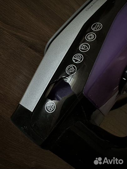 Утюг Redmond RI-C260