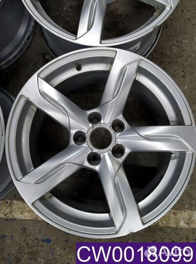 Диски R17 Mercedes-Benz Б/у Литые