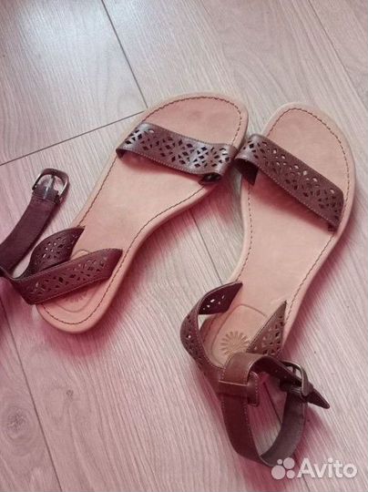 Сандалии UGG 39 размер