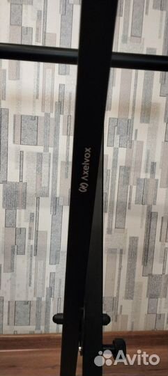 Стойка для синтезатора