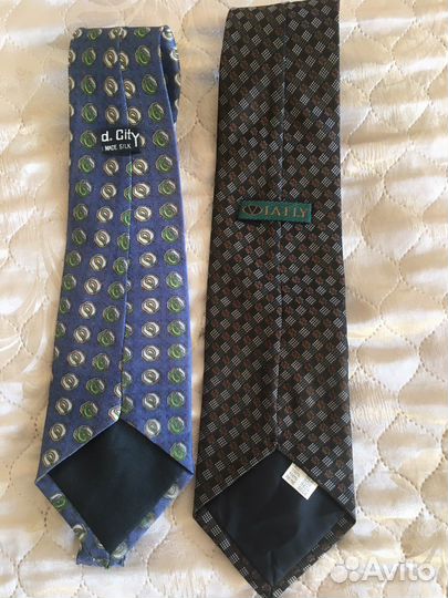 Галстуки,2 штуки; подтяжки + бабочка