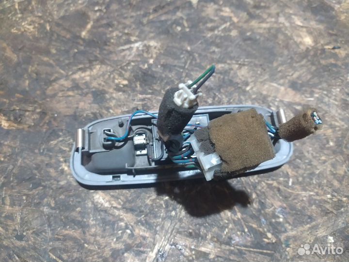 Плафон салонный Mazda 626 GE (1991—1997)