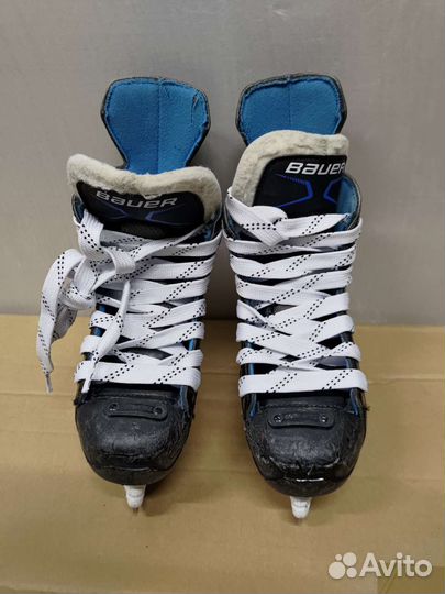 Коньки хоккейные