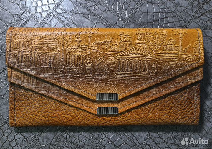 Кошелек с видом Санкт-Петербурга. Натуральная кожа