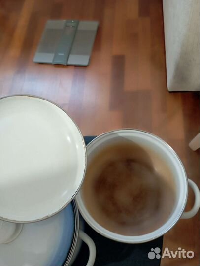 Набор эмалированных кастрюль