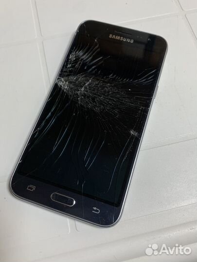 Samsung Galaxy J3 (2016) SM-J320F/DS, 8 ГБ