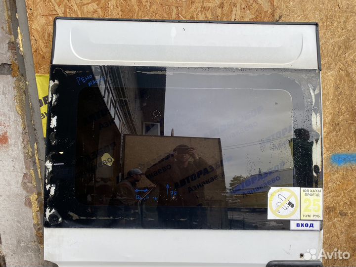 Выдвижная дверь Renault Master