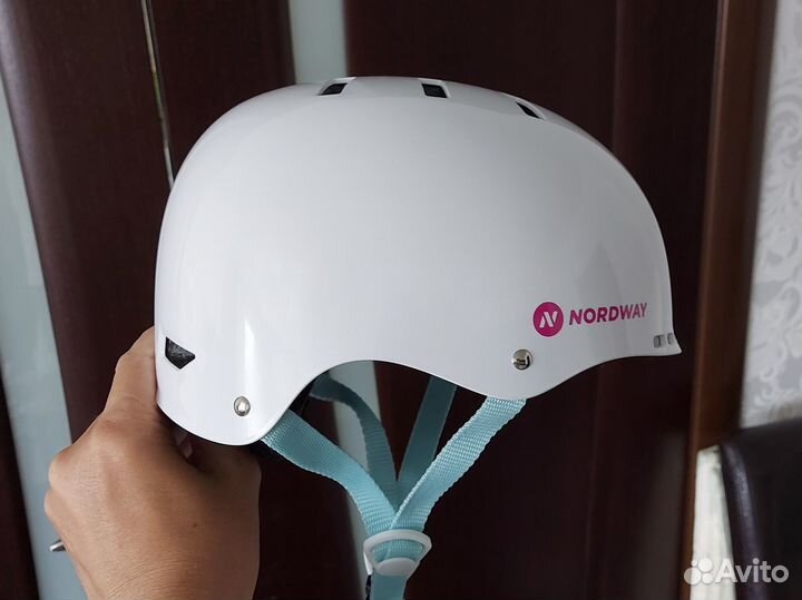 Шлем для скейтборда самоката роликов коньков