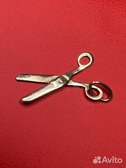 Золотая подвеска