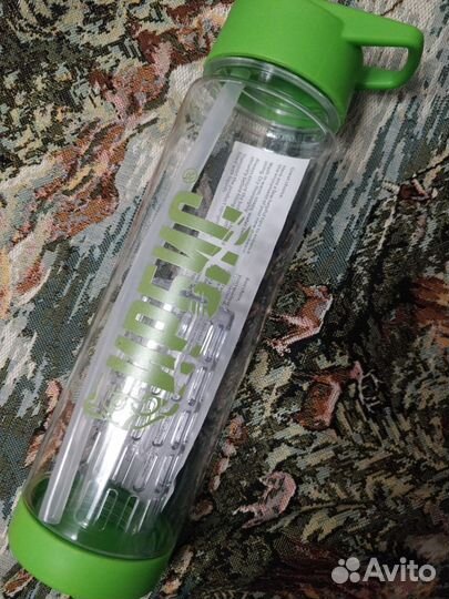 Фитнес бутылка для воды