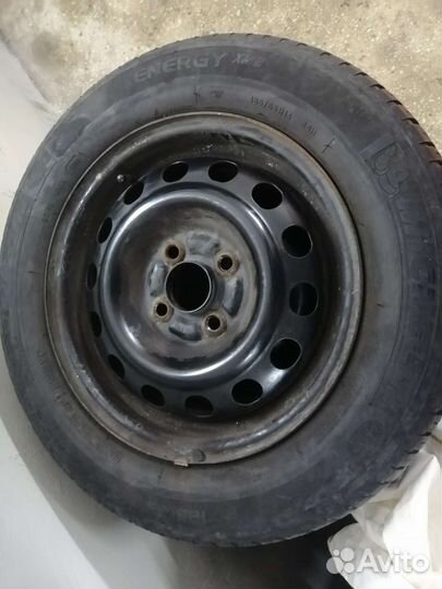 R14 Michelin Energy XM2 185/65, PCD 4x100 DIA 56.1