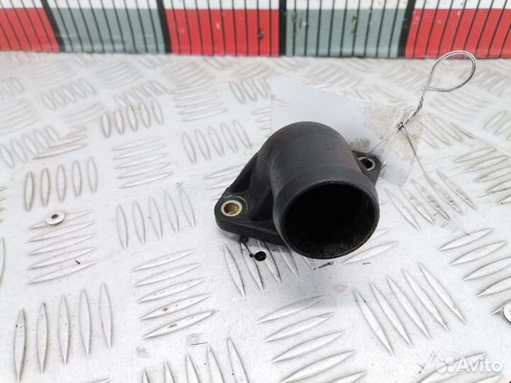 Корпус термостата Volkswagen Passat B5 1999