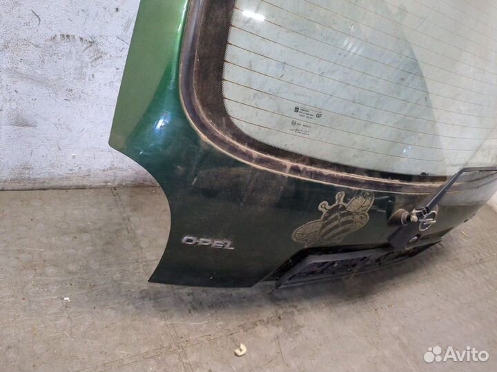 Двигатель стеклоочистителя задний Opel Corsa B, 1997