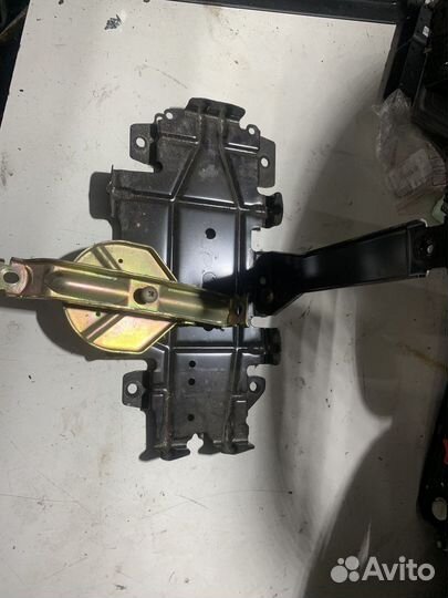 Площадка Акб BMW E46