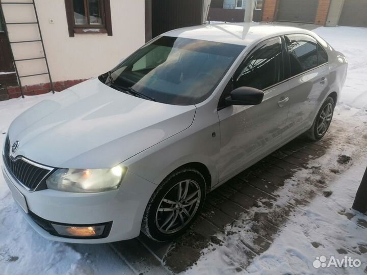 Skoda Rapid 1.6 МТ, 2016, 170 000 км