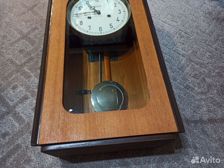 Часы настенные с боем