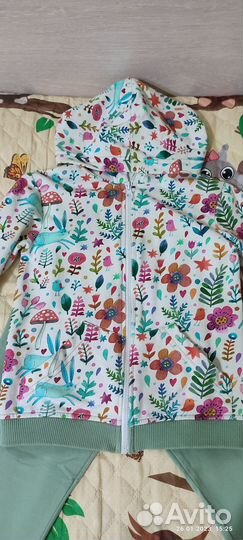 Спортивный костюм для девочки