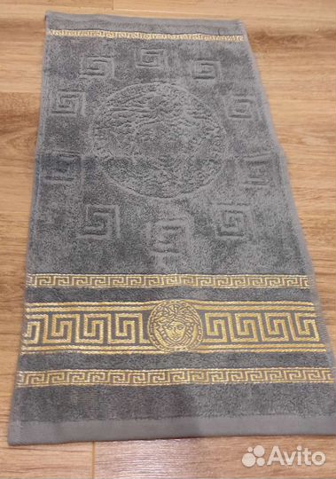 Полотенца Versace штучно