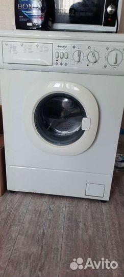 Стиральная машина indesit