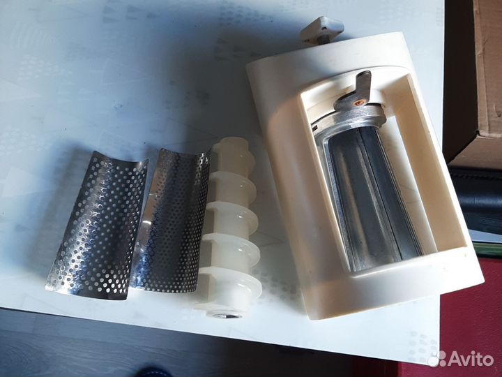 Насадка - соковыжималка для мясорубки