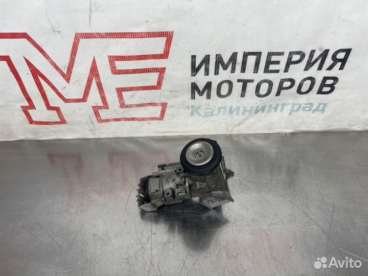 Замок зажигания Ford Fiesta MK6 1.25 2010