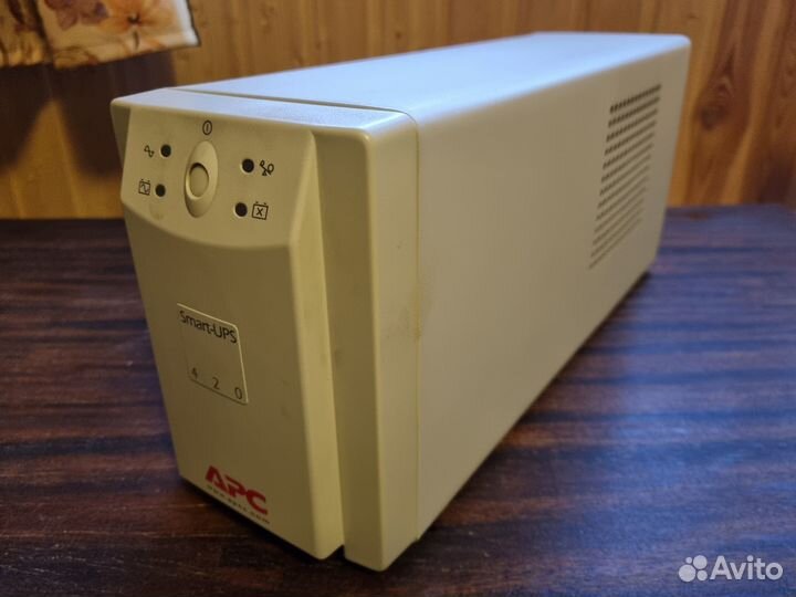 Ибп APC SU420inet