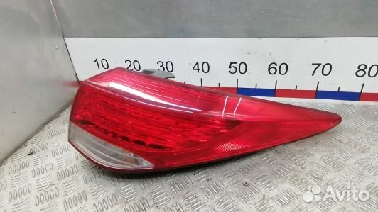 Фонарь задний правый hyundai I40 (4NT10MY01)