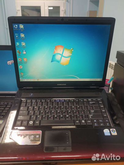 Ноутбук samsung