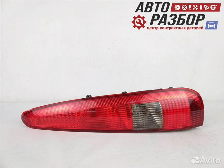 Фонарь задний правый форд Fusion 2002 -2005