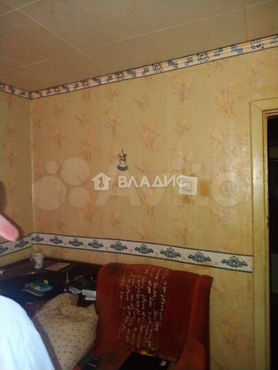 2-к. квартира, 50 м², 4/9 эт.