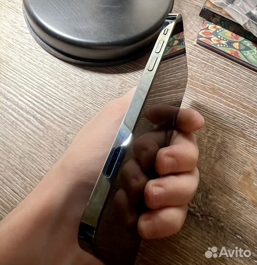 iPhone 12 Pro, 256 ГБ