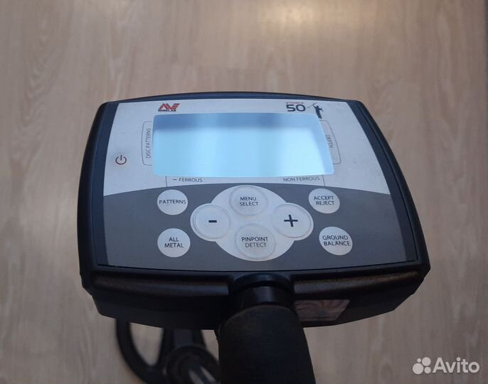 Металлоискатель Minelab x-terra 70