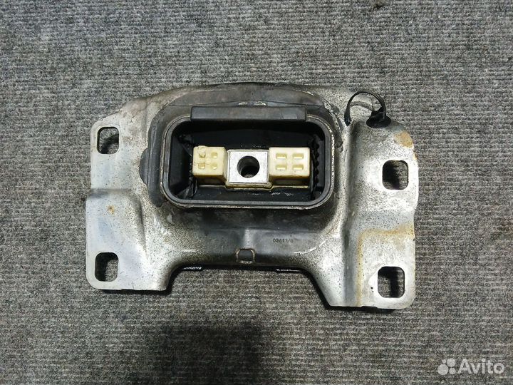 Подушка кпп Ford Focus 3 2011-2019