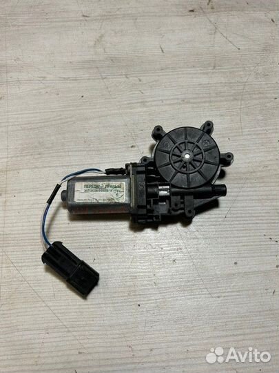 Мотор стеклоподъемника передний правый Chevrolet